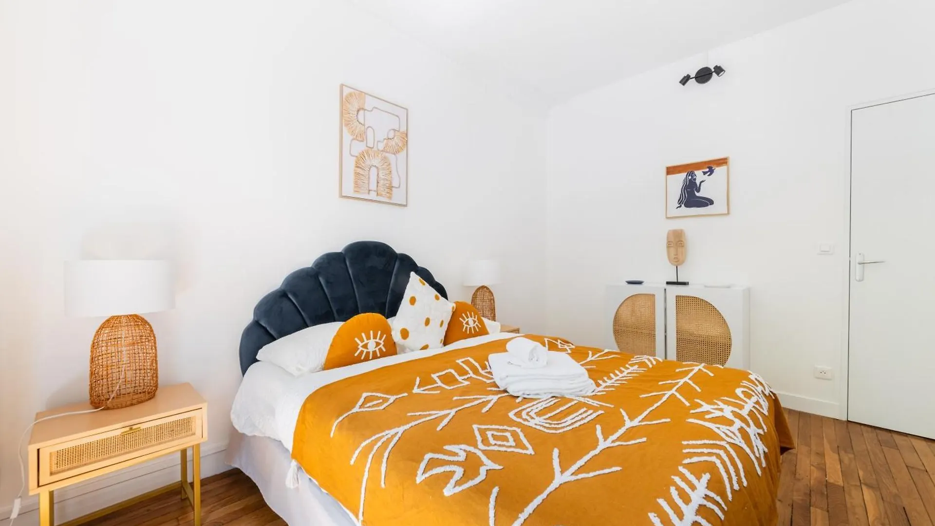 2 Pieces Refait Neuf Metro Jaures - Paris 19 - 4P - Flat-Guest Apartment