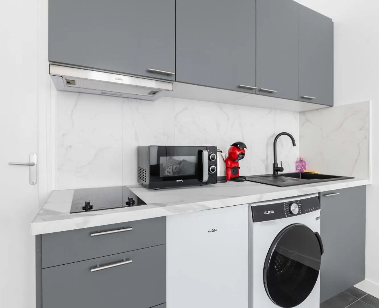 شقة 2 Pieces Refait Neuf Metro Jaures - Paris 19 - 4P - Flat-Guest فرنسا