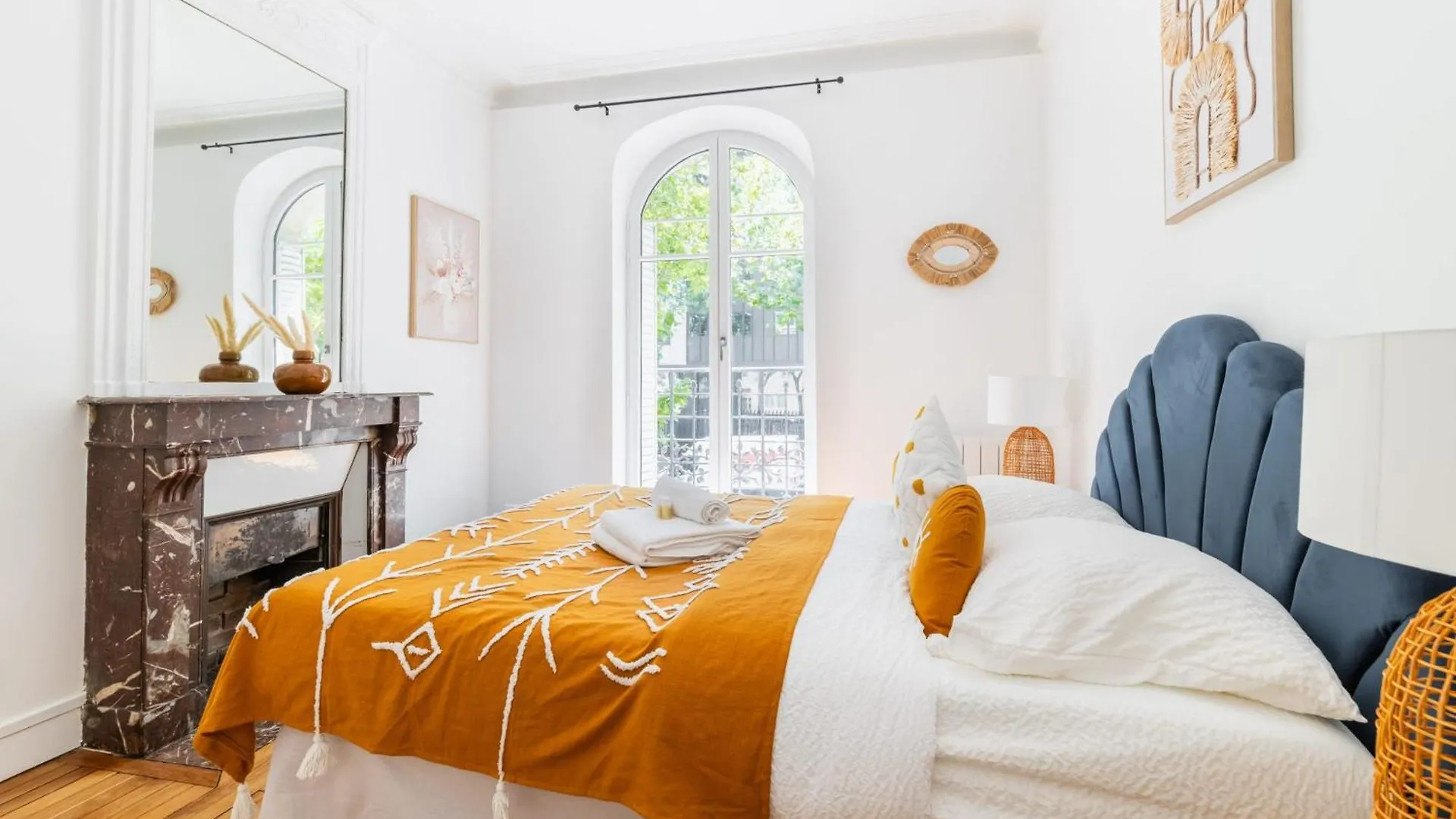 شقة 2 Pieces Refait Neuf Metro Jaures - Paris 19 - 4P - Flat-Guest فرنسا